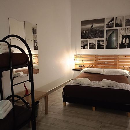 ホテル La Casa Del Rione Sanita' ナポリ エクステリア 写真